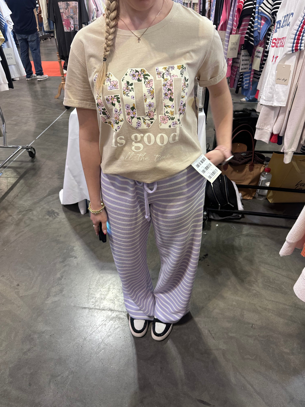 "GOD IS GOOD" FLORAL GRAPHIC TOP